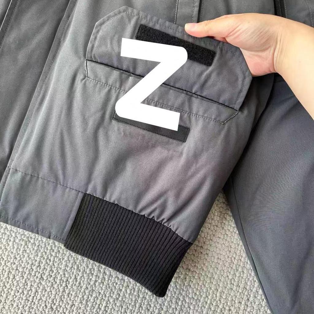 Canada Goose Kurze Bomberjacke - Winter Daunen-Oberbekleidung für Damen & Herren, Pelzkragen, Dick & Warm.