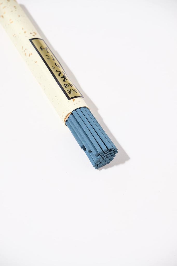 with Lotus Flower Baikundou Hanagata Goshikiko Incense Stick 10 Wood Tradition and 5 Types of Floral Fragrance Gift Made in Awaji Baikundou Gift Gifts