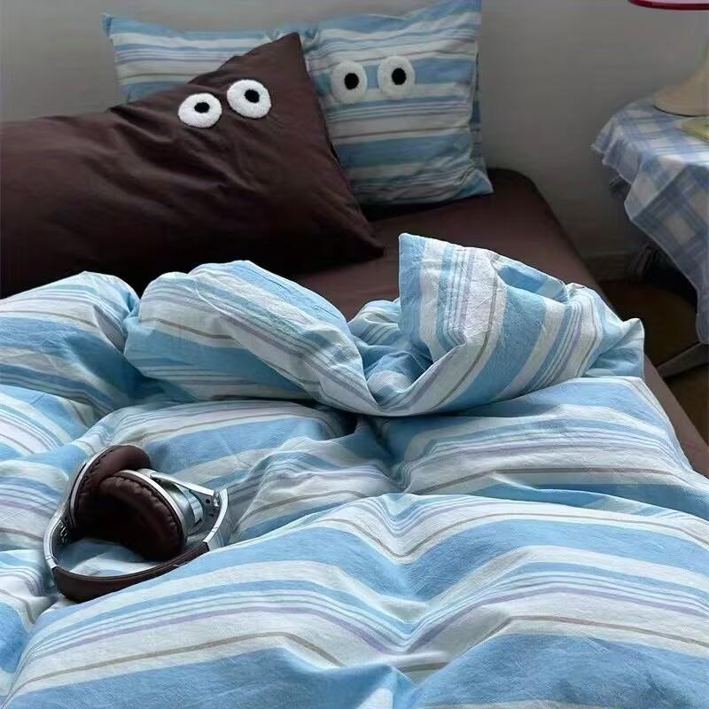 

Cute Duvet Cover Set with Sheet Pillowcase No Filler Warm Solid Color Bed Linen Full Queen Size Korean Big Eyes Home Bedding Set Twin150x200 3pcs&set