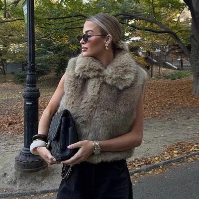 Women's Fashion Vest with Artificial Fur Effect