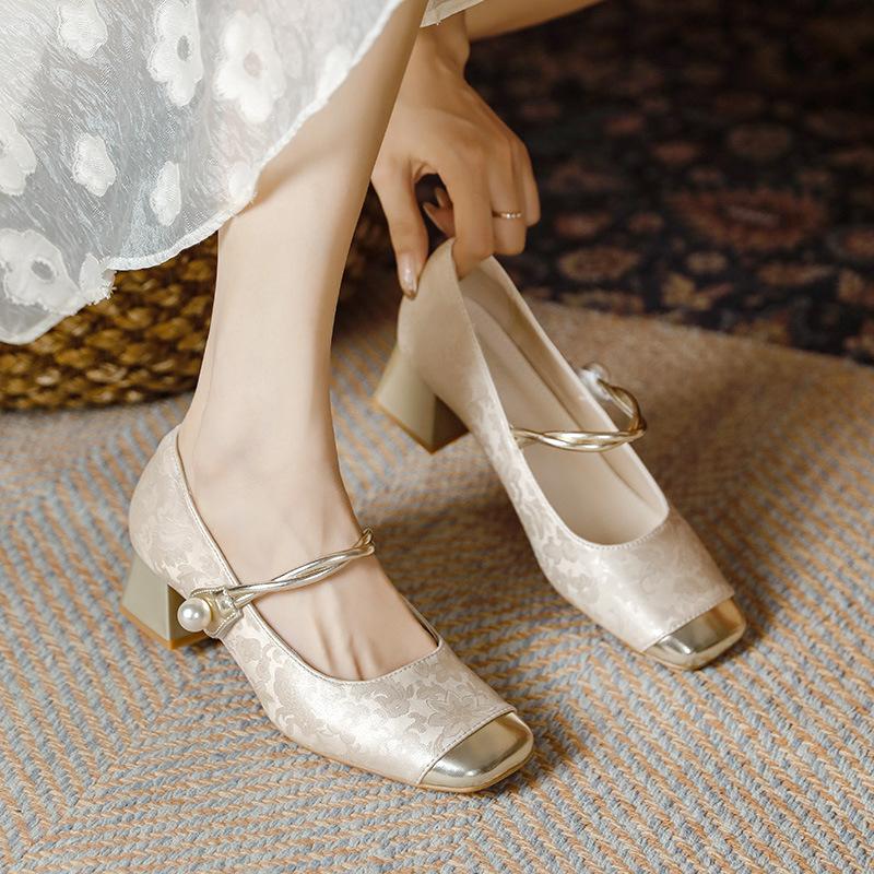 Retro cheongsam shoes new thick heel color matching Mary Jane high heels single shoes women