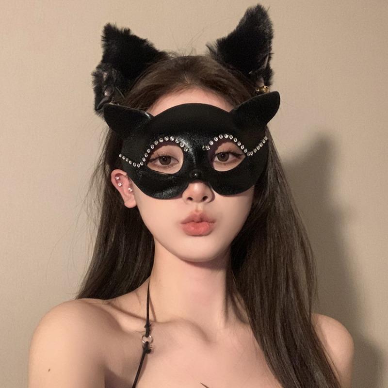 Christmas Costume Party with Adult-themed Sexy Mask Cat Ears Animal Girl Pure Erotic Half-face Mask Props