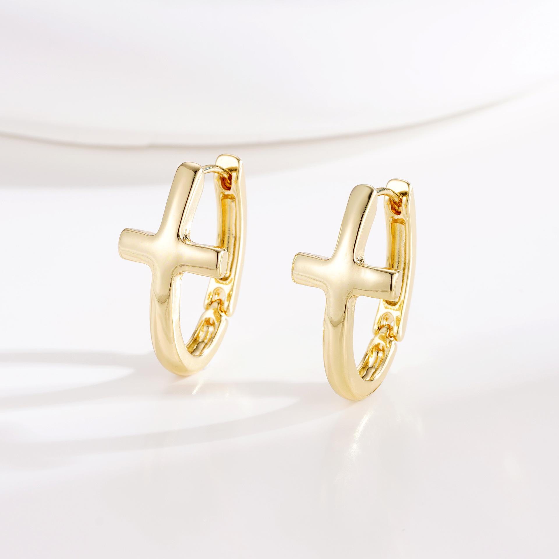 

14K Gold-Plated Geometric Cross Earrings TE01059