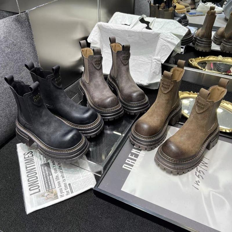 Podzim Zima Nové Jednobarevné Krátké Boty Retro Pohodlná Silná Podrážka Univerzální Dámské Boty Módní Značka Kouřově Šedé Boty