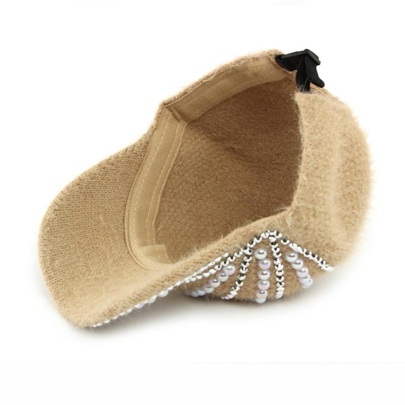Handgemachte Mütze Damen Herbst Winter Perle Warm Baseballkappe Imitation Kaninchenfell Diamant Strickmütze