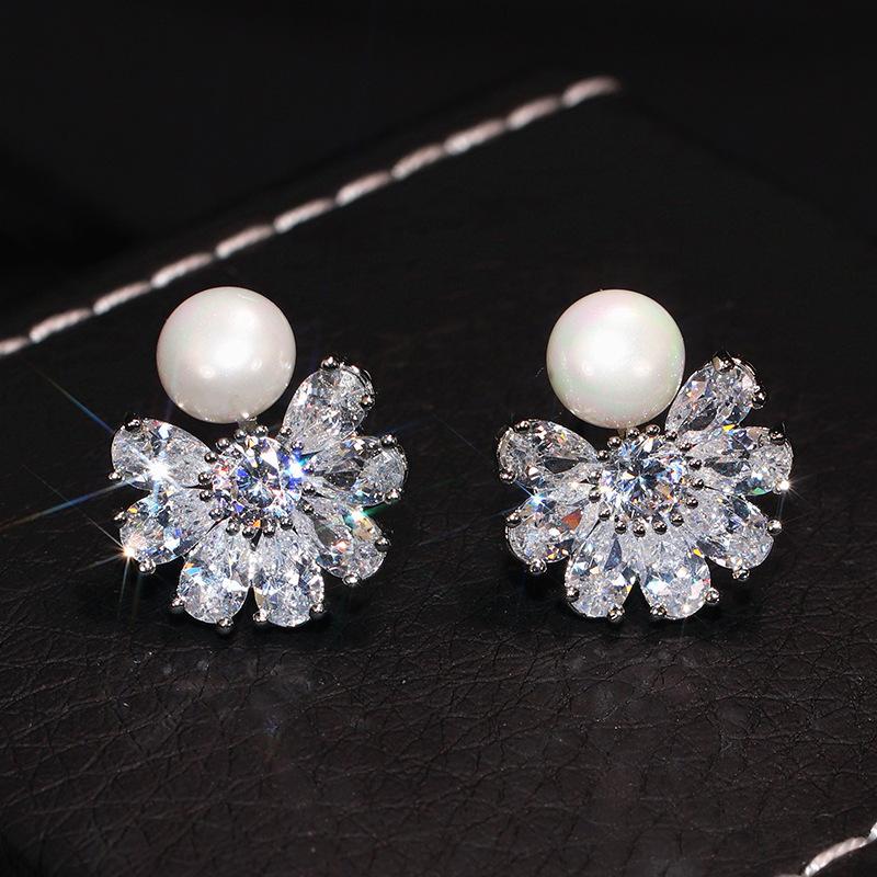 Sterling Silver Temperament Women'S Simple Snowflake Zircon Natural Pearl Stud Earrings Short Small Pearl Earrings Earrings
