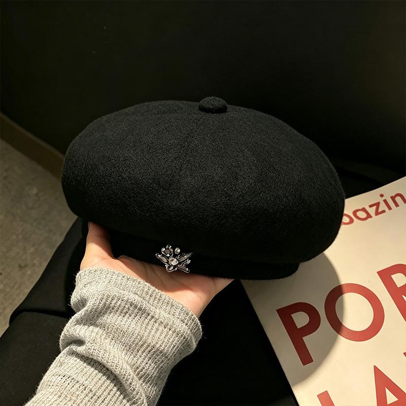 French High-quality Woolen Beret Autumn and Winter Rhinestones Flower Decorative Painter Hat Simple Face Small Hat Women's