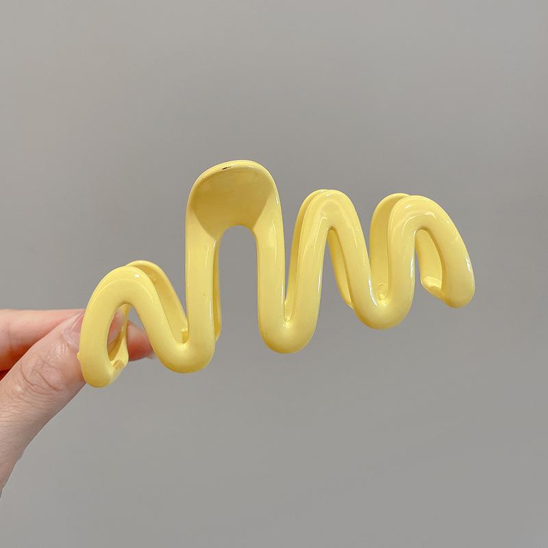 Blue Heart Wave Shaped Hair Claw Cream Color Clips for Women Sweet Cute Irregular Shark Clip Large Ponytail Clip Hairpins 11CM