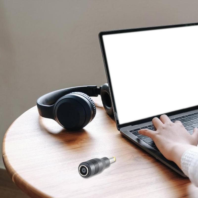 Universal Power Adapter Connectors 7.9x0.9mm Female To 5.5x2.1mm Male Power Connectors Adapter for Laptops Electronics