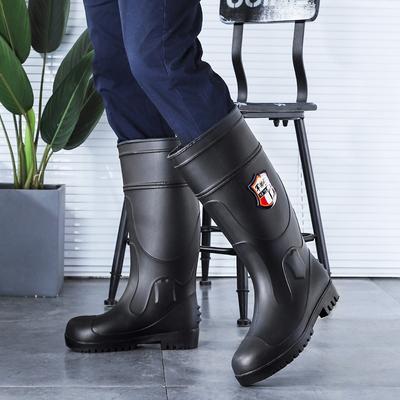 Scarpe da uomo – Stivali di gomma e copriscarpe