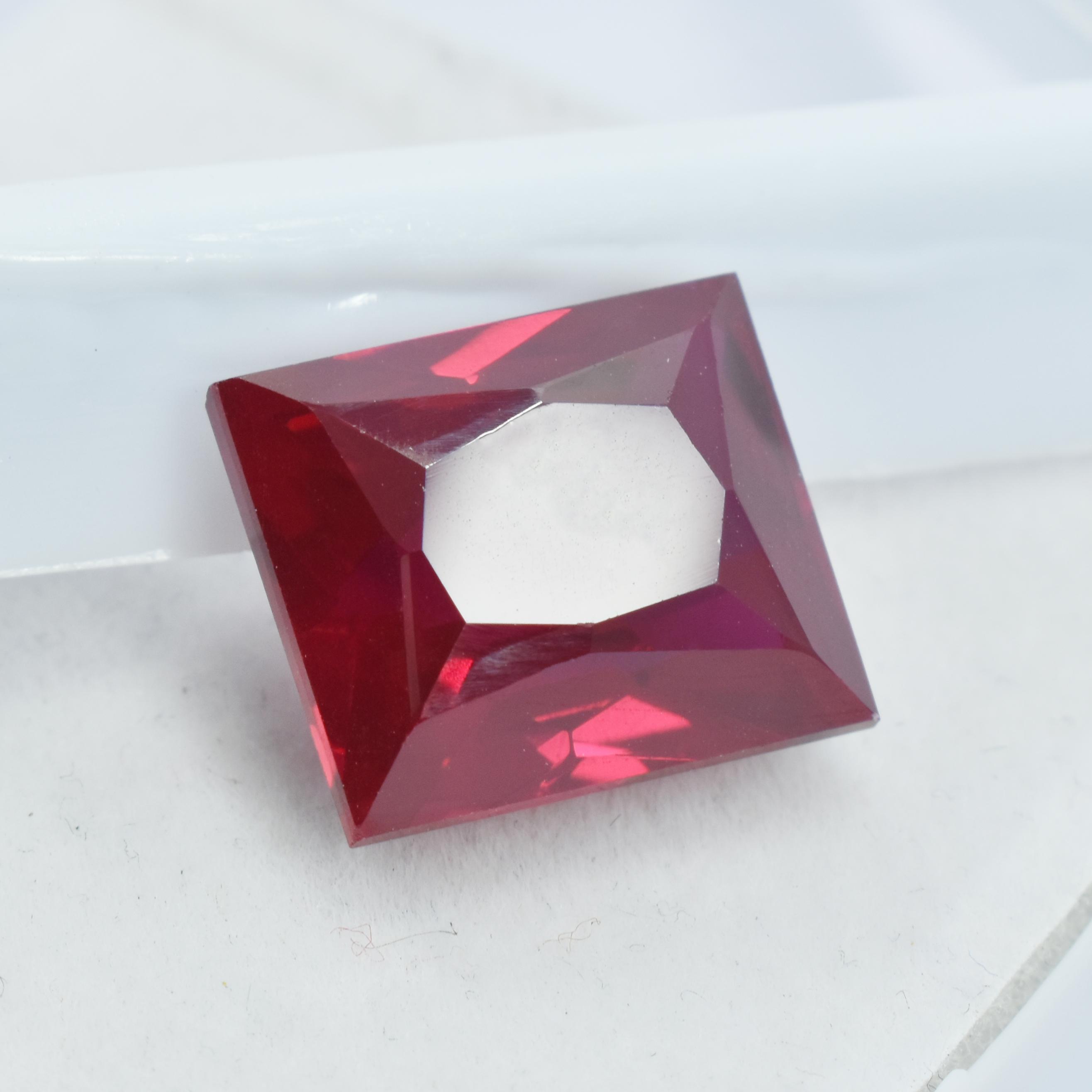 

Natural 15.50 Ct RED Brilliant Ruby Rare Emerald Shape CERTIFIED Loose Gemstone. SU-1016 13.4 mm approx червоний