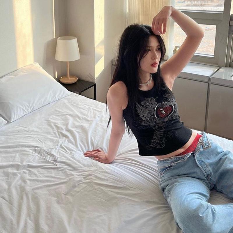 Y2k Cut Top Aesthetics Ενδύματα με μοτίβο Rhinestone Top Tank Top Μαύρο Rib Αμάνικο Tank Top