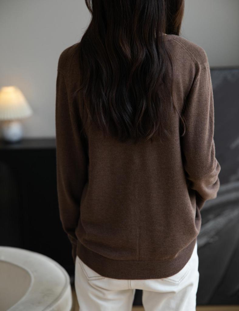 Women's Loose Fit Wool V-Neck Long Sleeve Cardigan Sweater