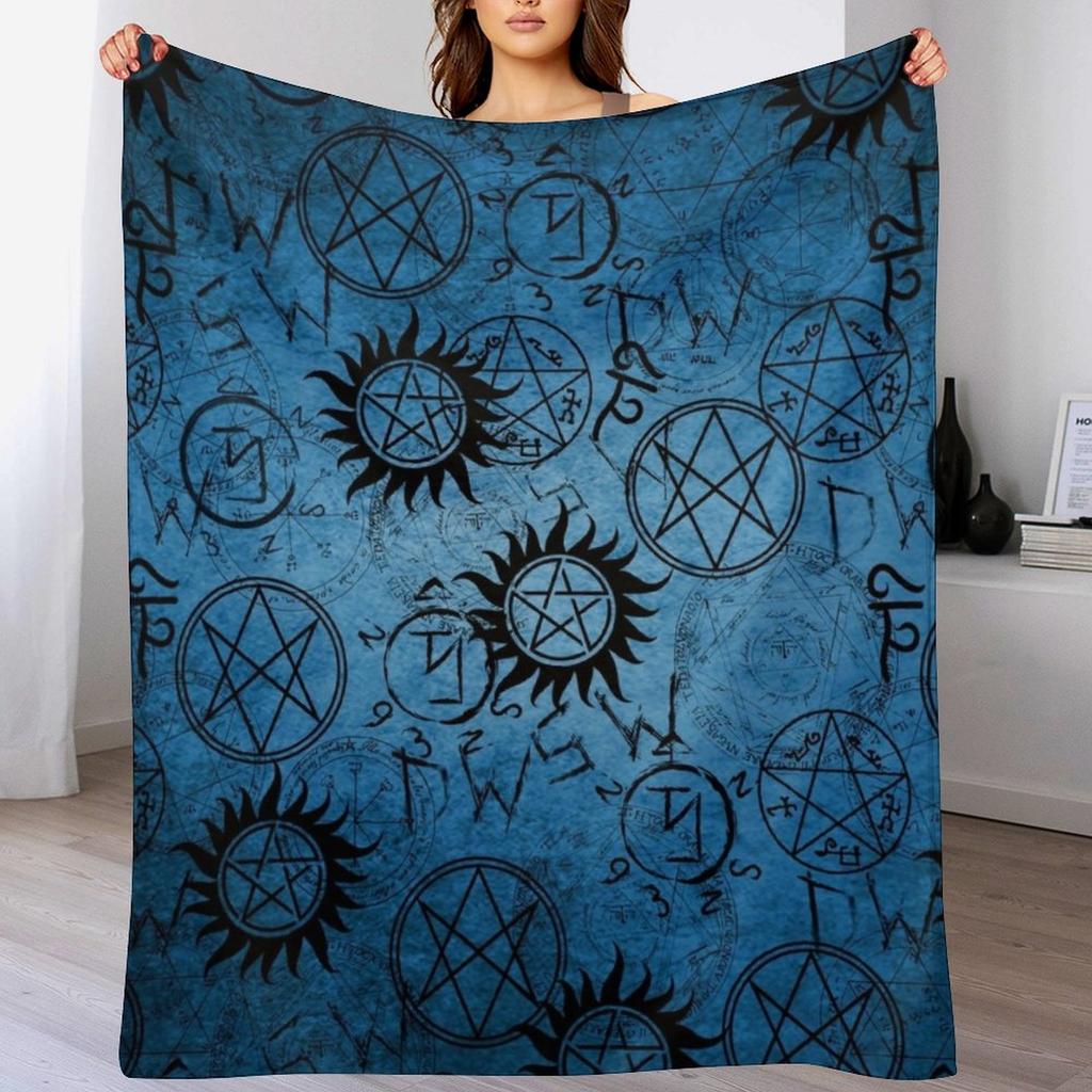 Supernatural Blue Throw Blanket Summer Cool Breathable Blanket for Sleeping