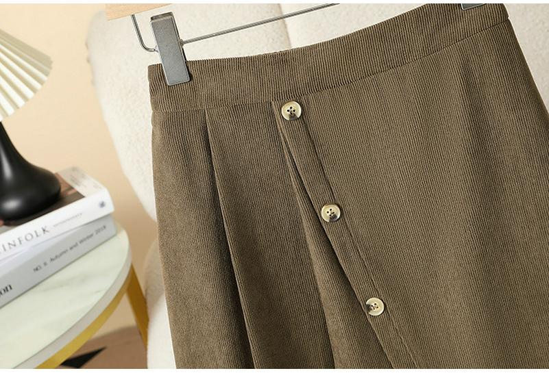 Plus Size Women's Irregular Pleated A-line Skirt with High Waist and Elastic Back - Spring/Autumn