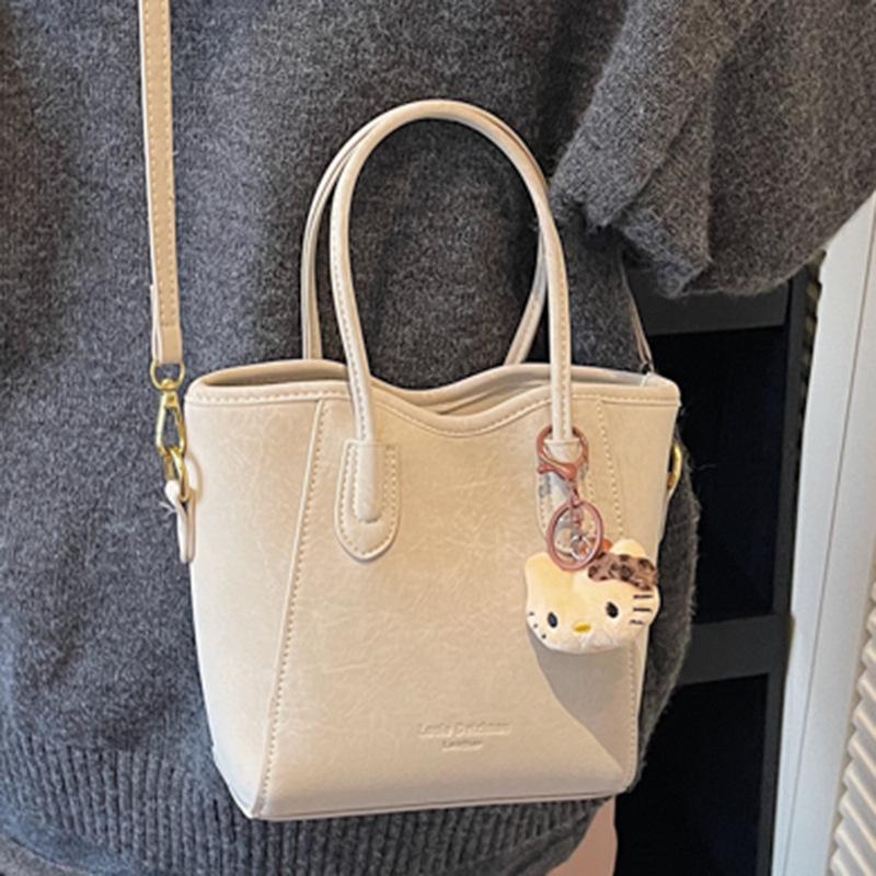 Handbag Bag Women's Winter Fashion Retro Shoulder Bag Commuter Messenger Bag Simple Bucket Bag