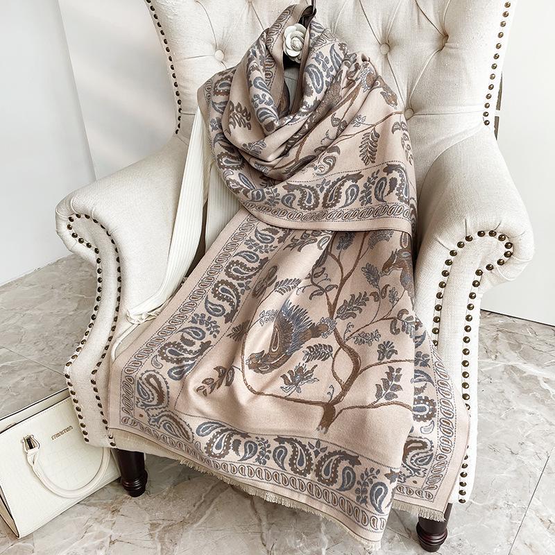 Autumn & Winter Shawl: Office Nap Blanket, Imitation Cashmere Print Tassel Scarf