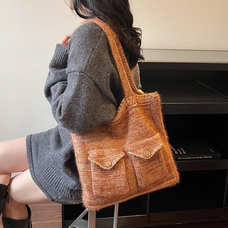 

New Winter Knitted Top Handle Bag Women Lazy Style Large Capacity Shoulder Bag Comfortable and Versatile Texture Commuting Bag коричневый