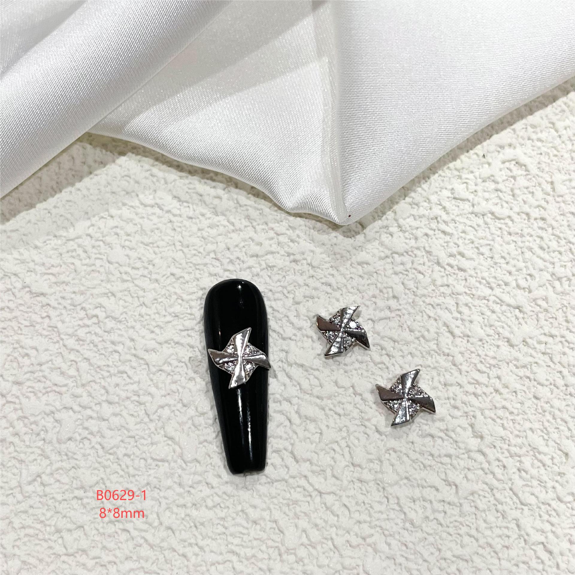 

Celebrity Alloy Light Luxury Sparkling Zircon Nail Art Jewelry – DIY Micro-Inlaid Versatile Nail Accessories