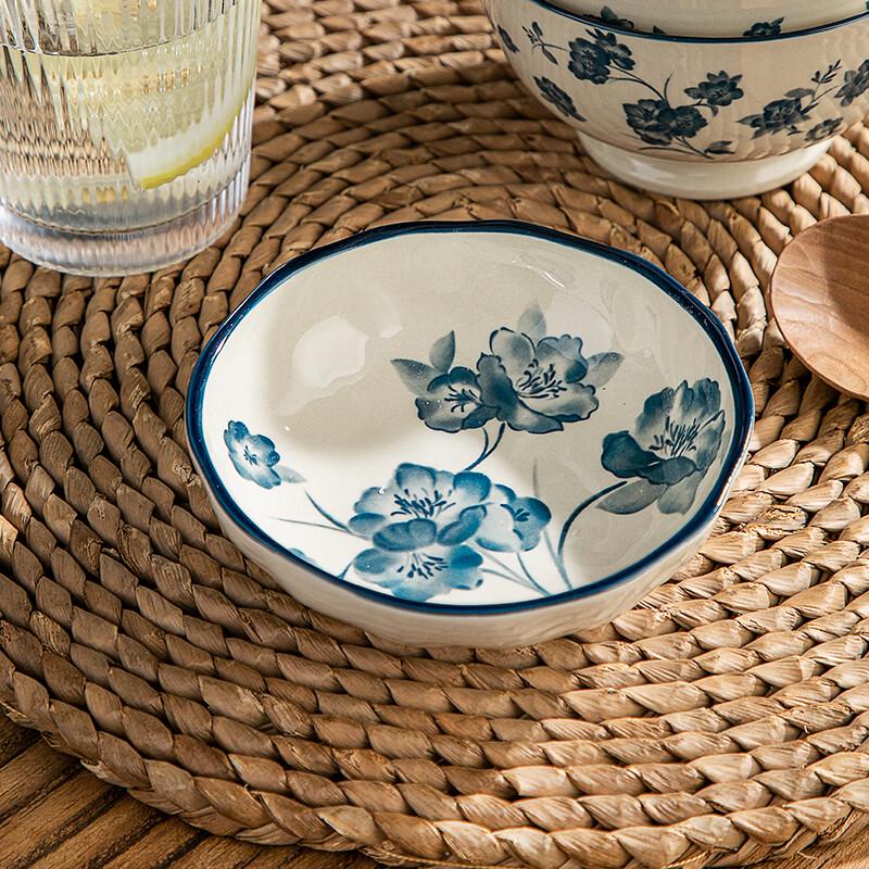 Hao Ai Jia Mi Tang 18-Piece Ceramic Dinnerware Set