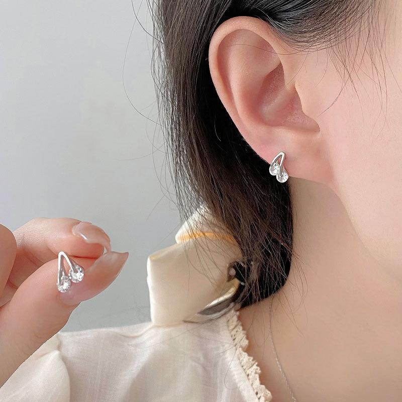 Cherry Earrings Exquisite High-end Temperament Earrings Earrings Daily Commuting Versatile Women