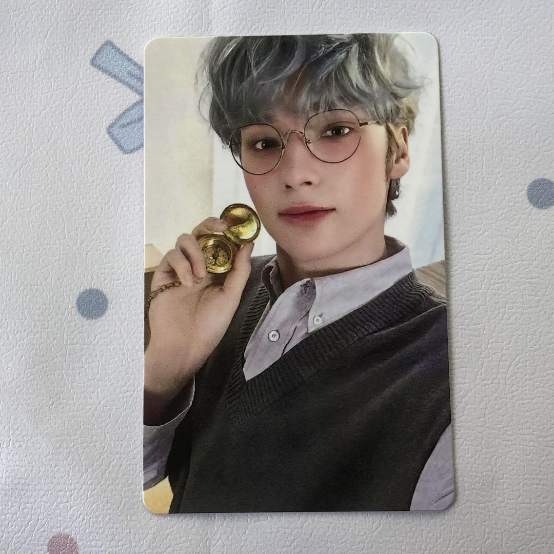 

[USED] TXT Hueningkai New Membership Introduction Bonus FC Fan Club Trading Card
