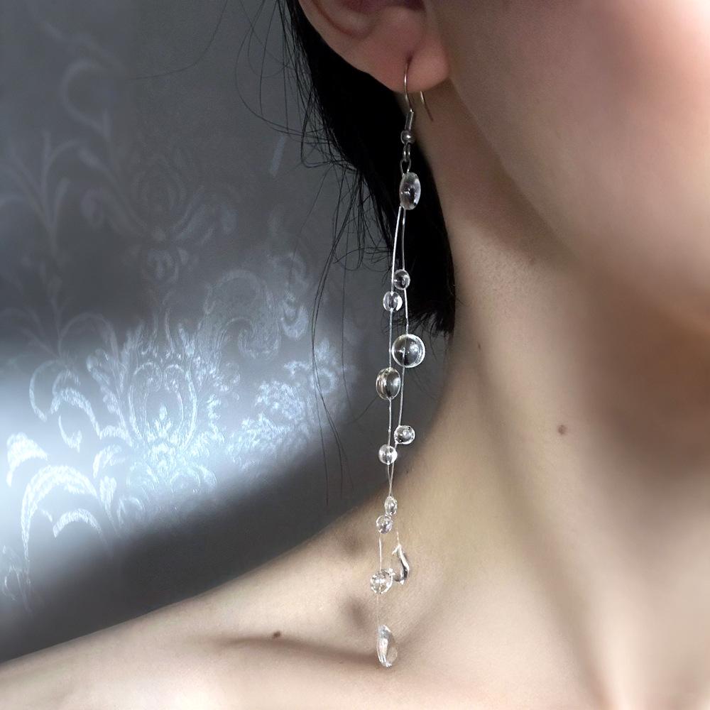 Minimalist Dewdrop Necklace & Ice-Transparent Earrings Set: Crystal Bead Clavicle Chain Jewelry.