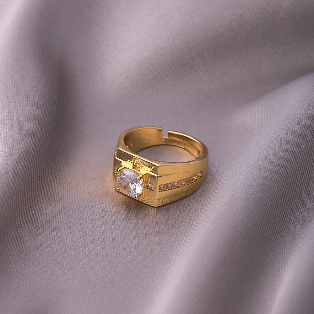 

Unisex Moissanite Square Ring: Classic Japanese & Korean Design, Light Luxury, Plain Band for Couples