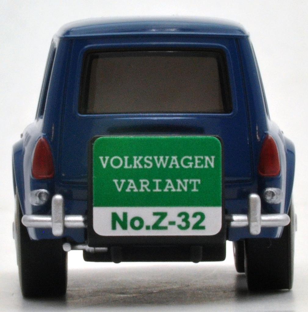 ChoroQ zero VW Type III Valiant Z-32a (blue)