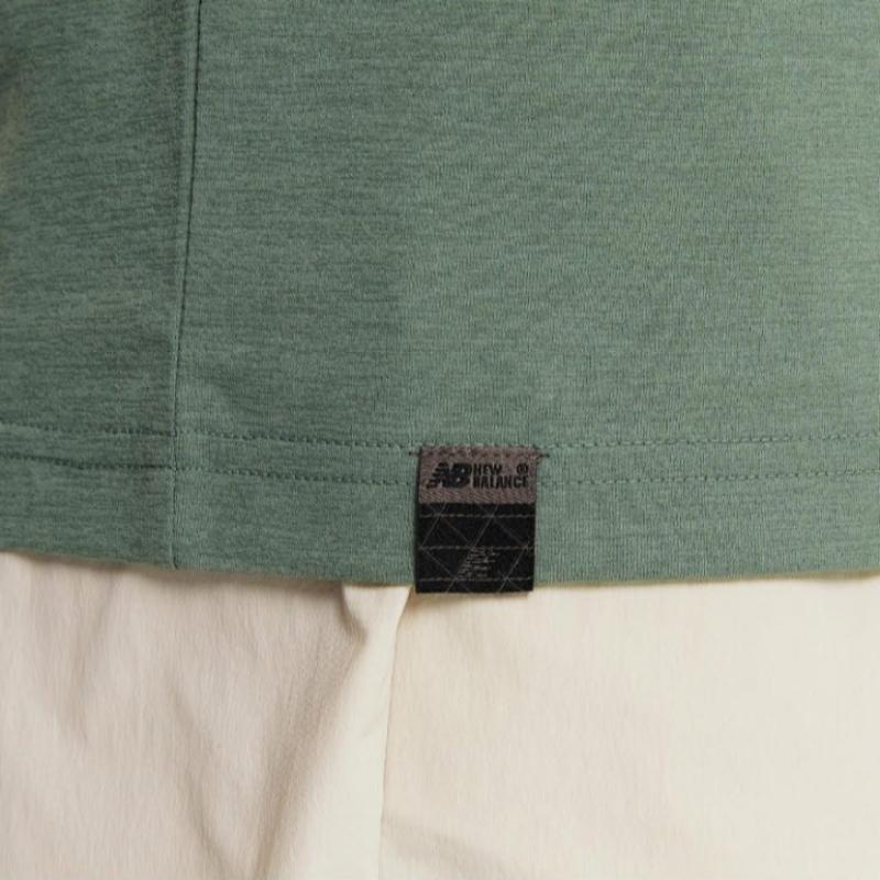 New Balance Tee Nqj Nbnee22433 49 Uni Frozen Small Logo Short Sleeve Tee  