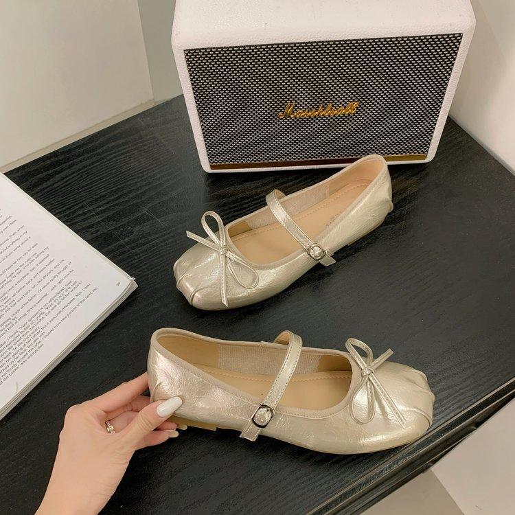 French silver Mary Jane single shoes women's 2025 new autumn and summer with skirt leather shoes ballet flat beanie shoes