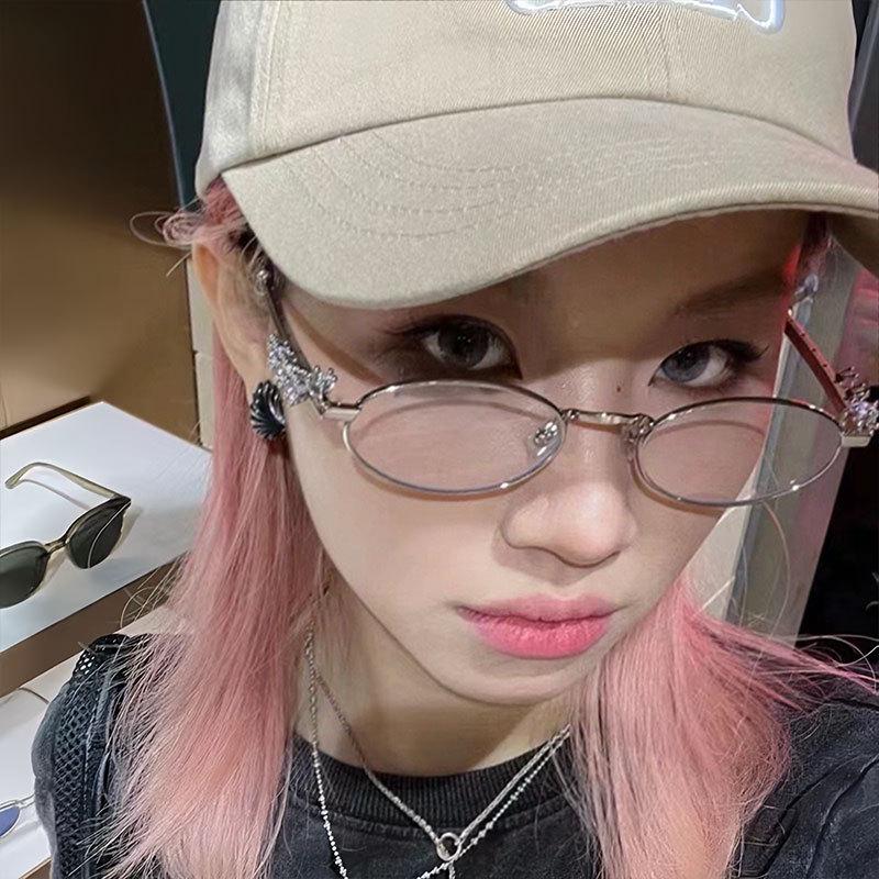 GM Diamond-Set Silver Frame Oval Y2K Glasses - Women's Small Frame, Myopia-Compatible, Makeup-Free Look.