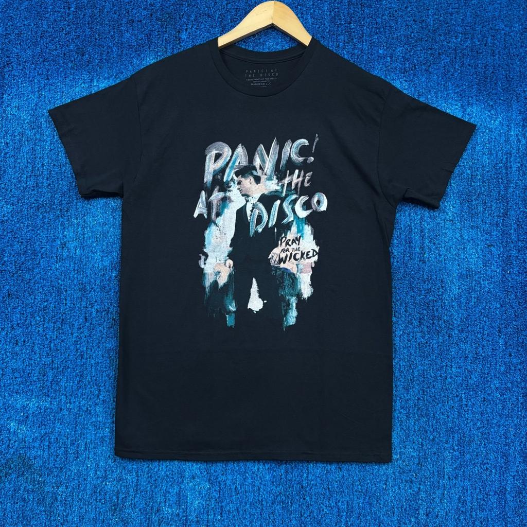 Panic At The Disco Pray For The Wicked Rock T-Shirt Size Medium