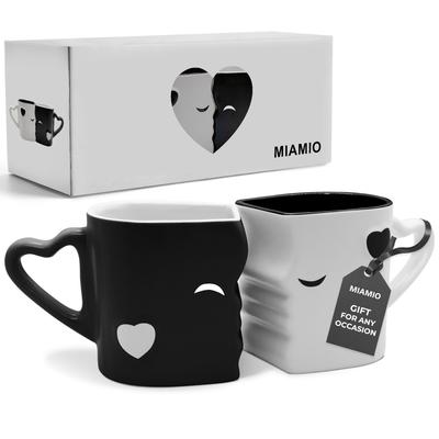 MIAMIO Kaffelåda Kyssande Kaffekopp – Mugg/Gåva