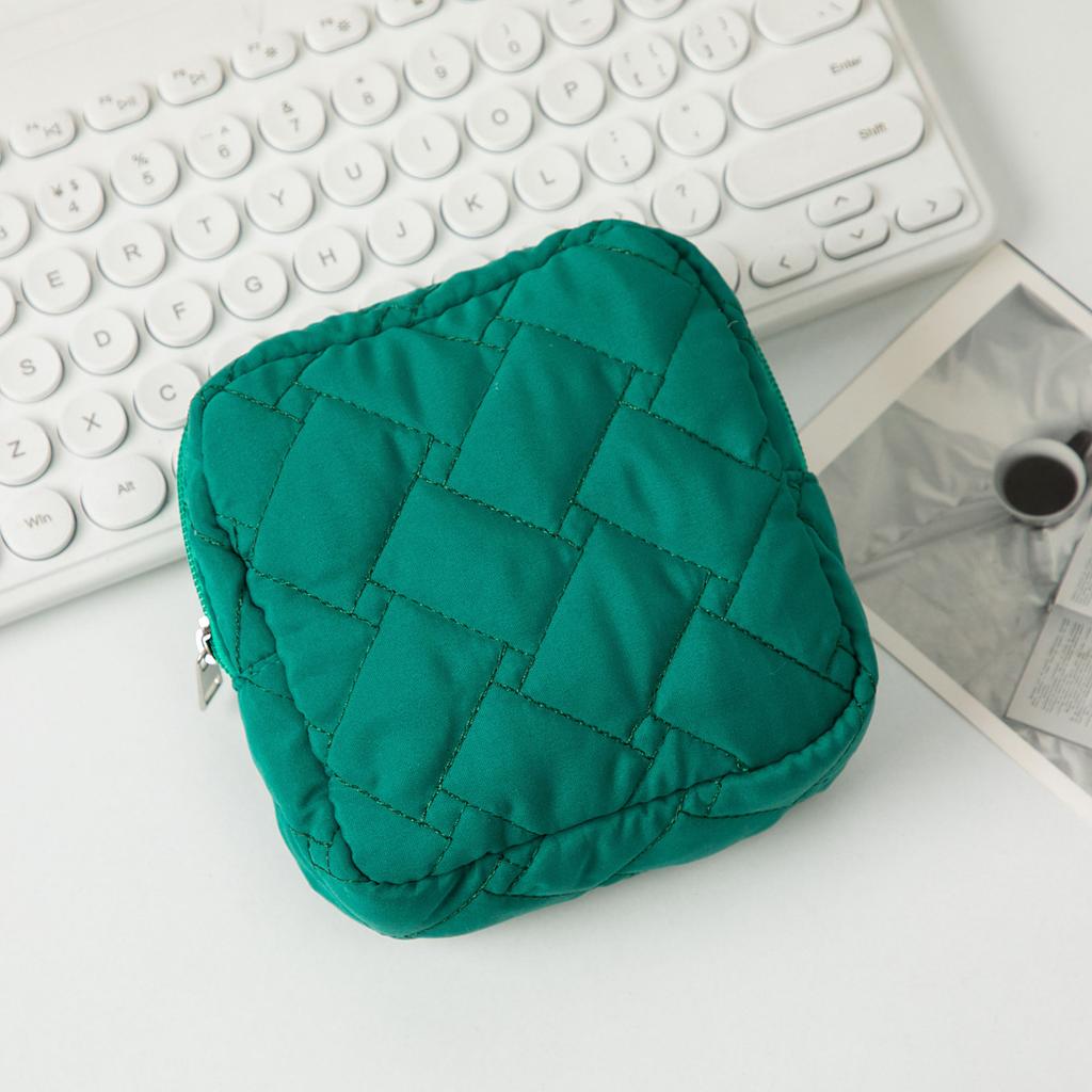 Heart Print Sanitary Napkins Storage Bag Feminine Period Pouch Portable Tampon Organizer Bag Mini Makeup Lipstick Storage Pouch