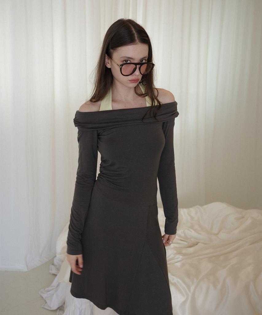Salon De Yon Halter Neck Jersey Dress_ Khaki Gray