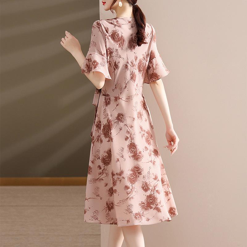 

Elegant Chiffon Summer Dress for Middle-aged Women 2026 XL (Recommended 105-120 jin)