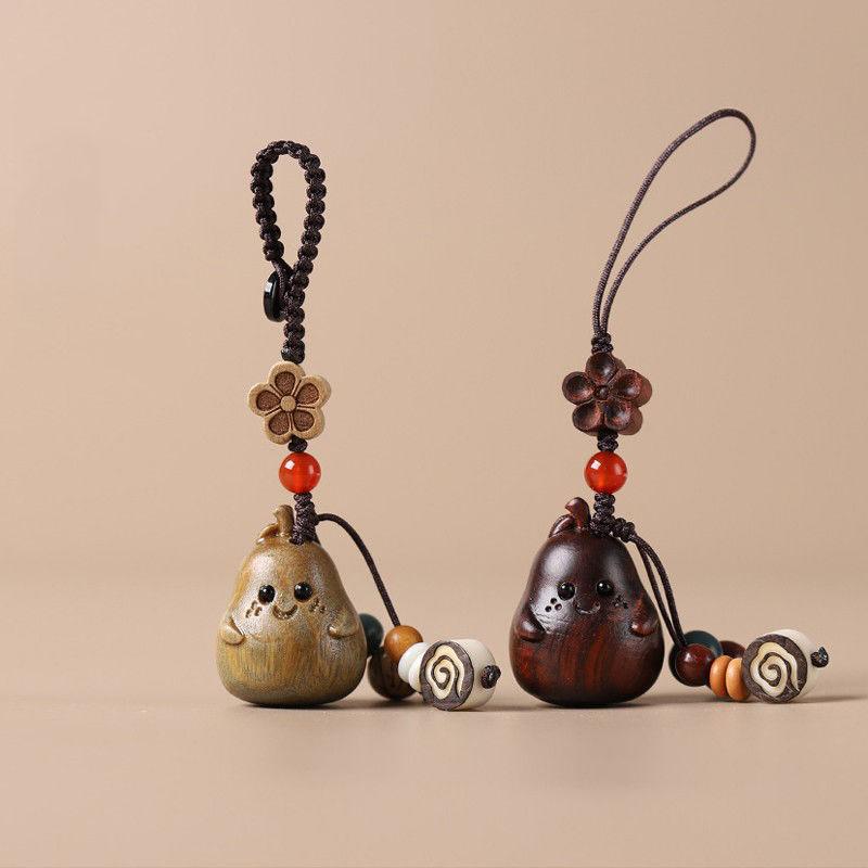 Sandalwood Cartoon Pear Inseparable Couple Mobile Phone Chain, Solid Wood Carving Crafts, Cute Pear Bag Decoration Pendant