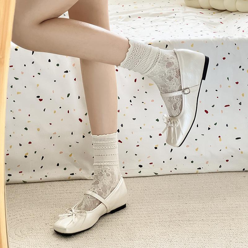 Inner height increase versatile light mouth single shoes women's spring and summer retro square head bow one-word buckle Mary Jane shoes