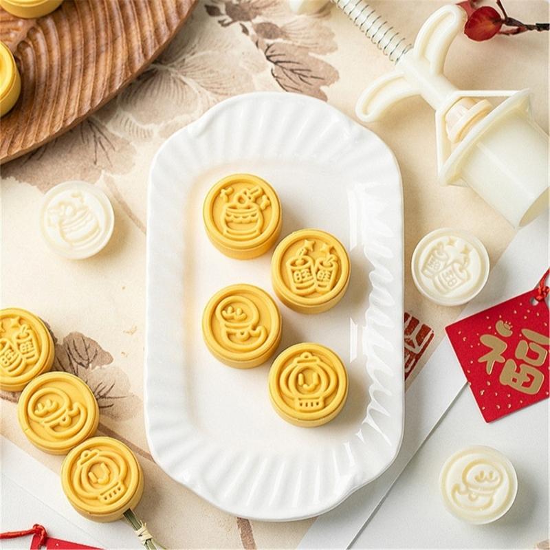 Multipurpose Mooncakes Press Molds Elegant 3D Snake Shape Dessert Molds For Innovative And Luck New Year Treats