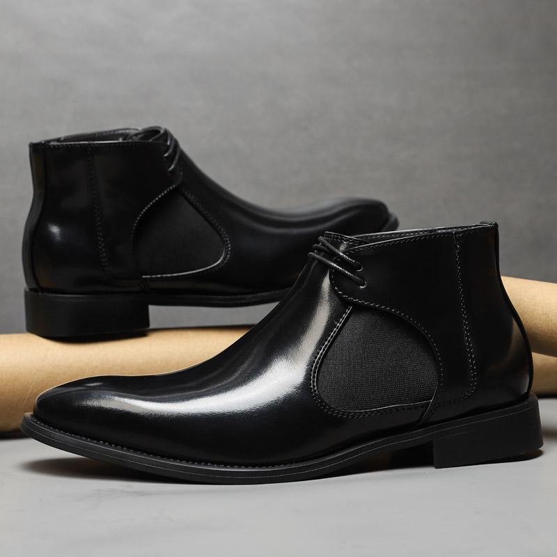 2025 Mens Classic Business Patent Leather Chelsea Boots Pointed Ankle Boots Men Comfy Casual British Style Short Boots