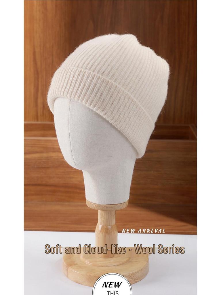 Cozy Autumn & Winter Wool Hat: Thick, Knitted, Ear-Protecting Beanie for Students & Couples