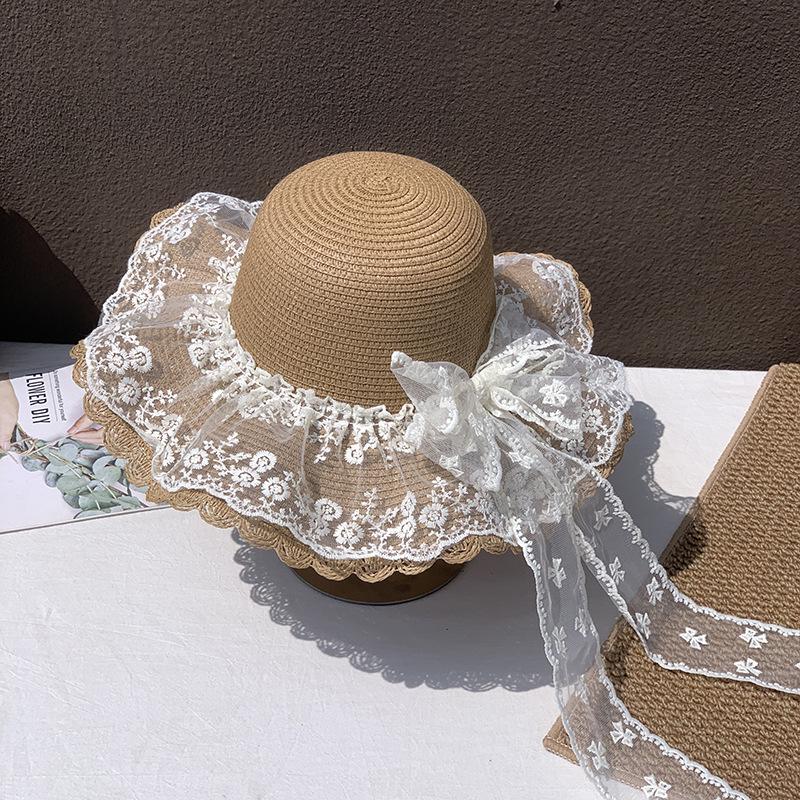 Women's Wide Brim Straw Hat with Lace Bow - Summer Beach Vacation Sun Protection