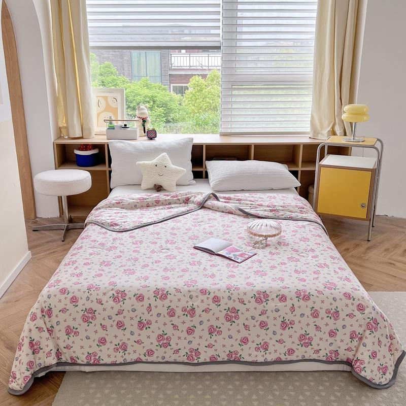 Cartoon Dinosaurs Penguins Summer Quilt Funny Animals Pattern Air-conditioning Cool Comforter Breathable Soft Thin Blanket