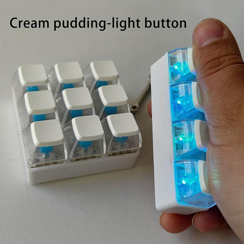 Diy Keyboard Fidget Keychain Keys Button Relief Stress Clicker Toy Keycap 9Keys Emit Light Finger Keyboard Cap Adult