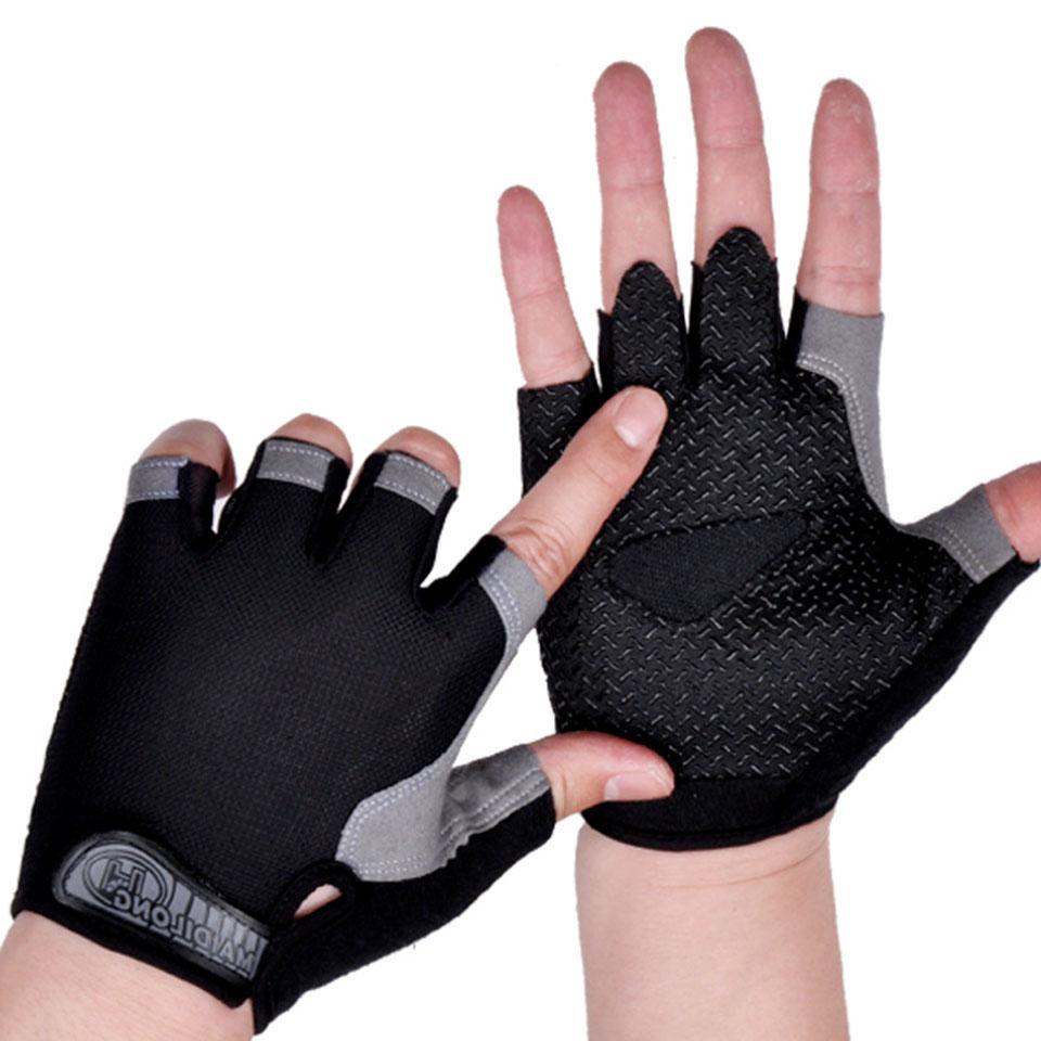 

Gobygo 1 Pair Sports Half Finger Gloves Outdoor Cycling Fitness Breathable Shock Absorbent Non-Slip Climbing Half Gloves Unisex S