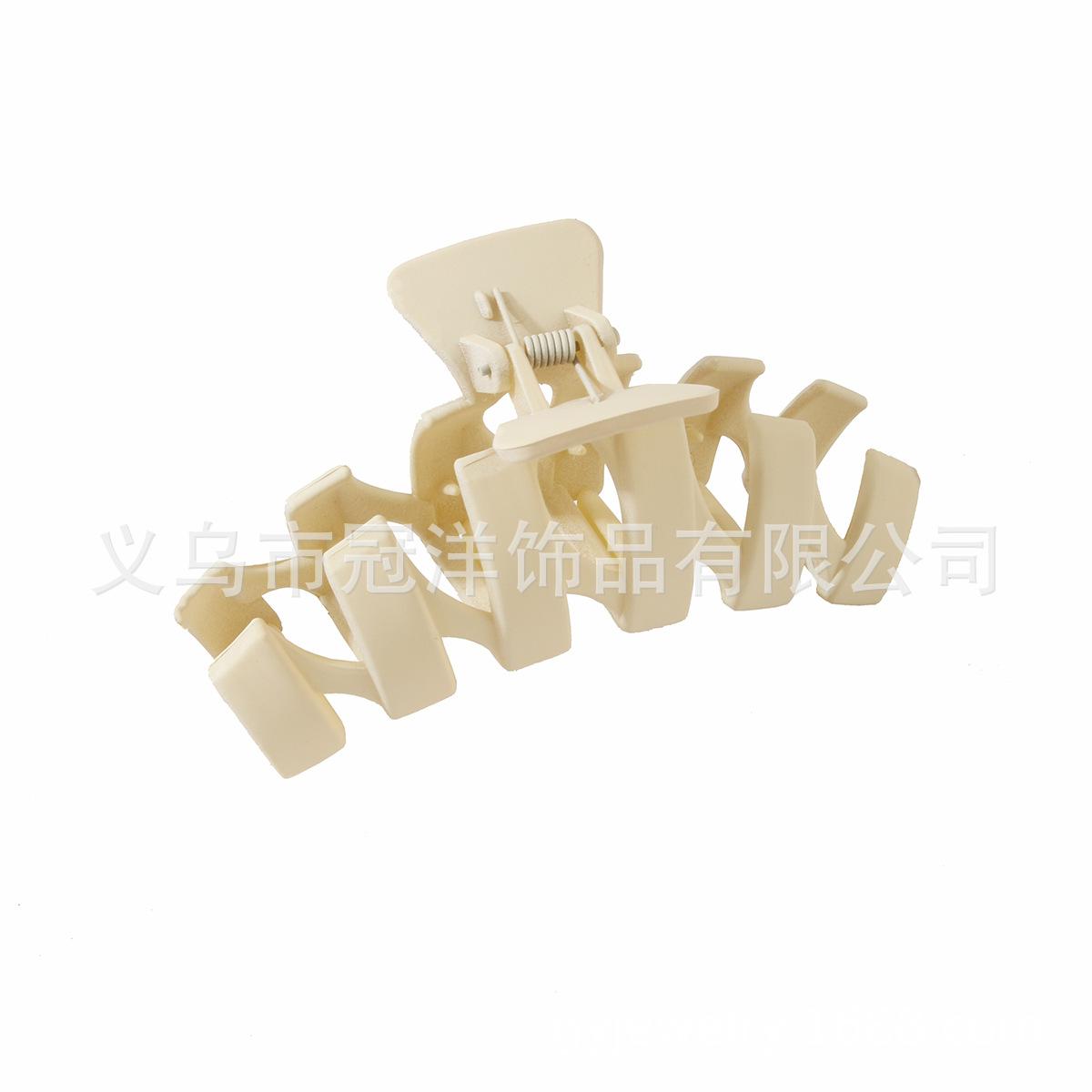 

Модная N-образная большая матовая пластиковая заколка для волос с напылением для женских волос бежевый