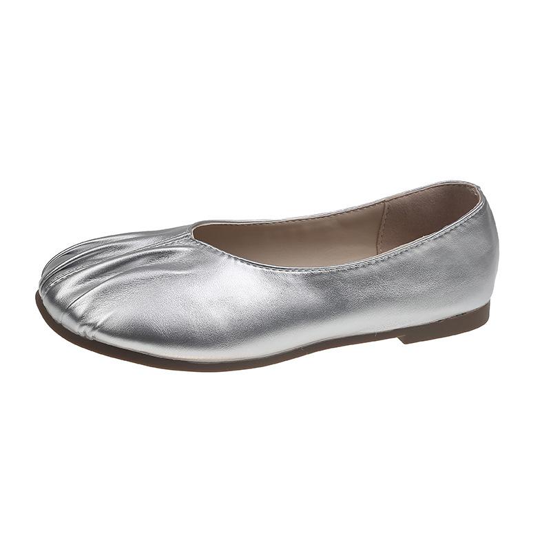 French silver Mary Jane single shoes women's 2025 spring and summer new flat-bottomed one-pedal pleated ballet grandma shoes