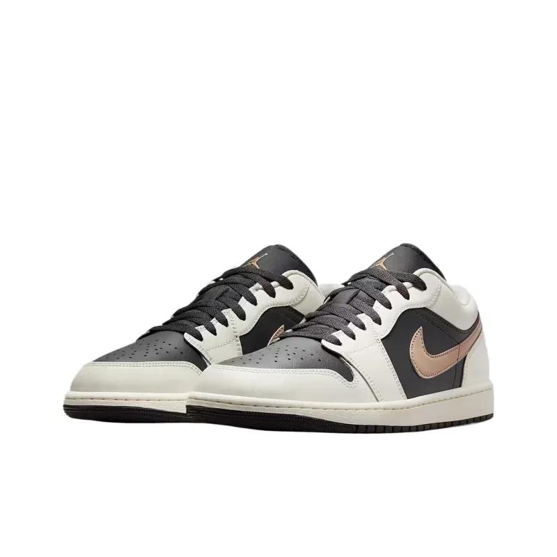 

Jordan Air Jordan 1 IH0649-021 Men s Sizes EU 45.5 белый/чёрный