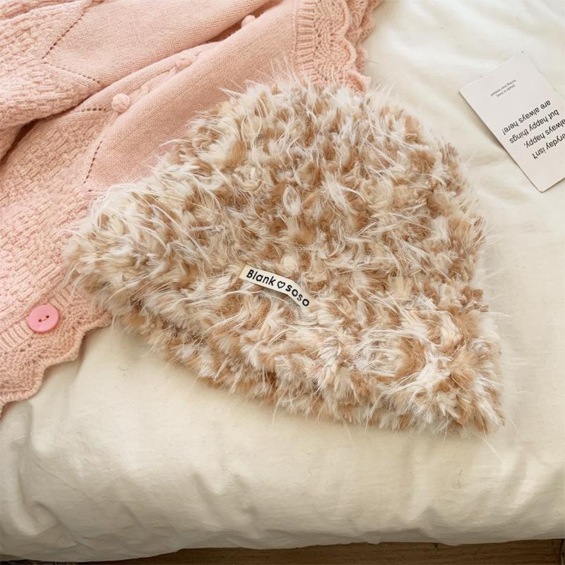 

Large Head Circumference Plush Fisherman Hat Women s Autumn and Winter New Warm Travel Wear Knitted Ear Protection Cap M（56-58cm）